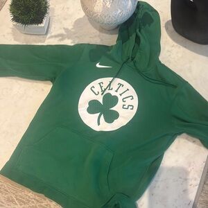 Men’s XL Nike Green Celtics Hoodie
